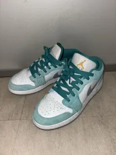 Nike Air Jordan 1 Low SEのサムネイル