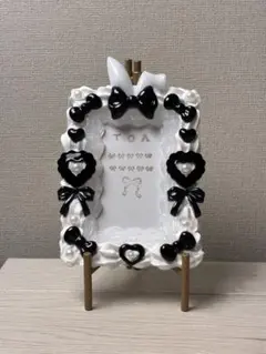 トレカケース ホイップデコ B8 硬質カードケース 白 黒 ウサ耳リボンハート