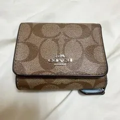 COACH ブラウンレザー三つ折り財布