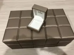 【ジュエリーケースまとめ売り】ネックレスケース 空箱 フリマ 手作り市 46個 2026年最新】ネックレスケース 空箱の人気アイテム - メルカリ