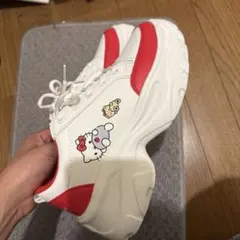 HELLO KITTY キャラクター厚底スニーカー　Avaliのサムネイル