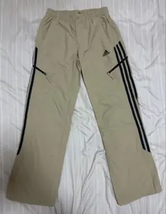 adidas（アディダス） ストレッチチノパン