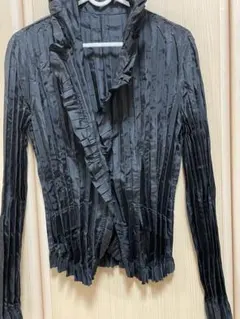 specchio シャカシャカ　プリーツ　ジャケットのサムネイル