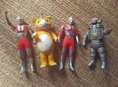 ウルトラマンフィギュア ウルトラマン ゾフィー ブースカなど4体セット
