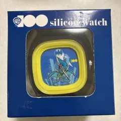 30希少コラボ！トゥイーティー×バットマン記念シリコンウォッチ
