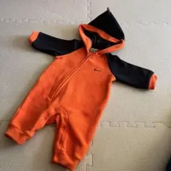 [70cm]Nike フリースロンパース オレンジ/黒