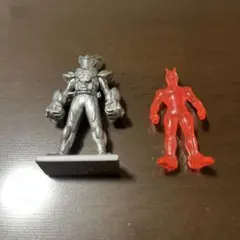 仮面ライダーチョコフィギュア・仮面ライダーゼッツびっくらたまご2体セット