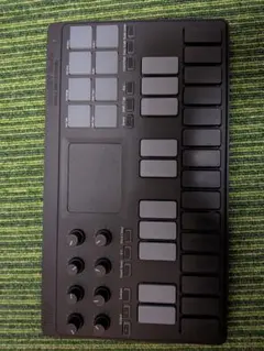 Item thumbnail for item 2ef2d49e-cbb3-47c0-b3af-0cd4a23389cf