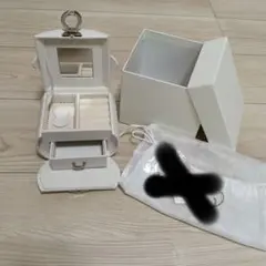 ジュエリーボックス