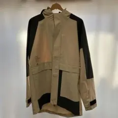 adidas フード付きジャケット ベージュ/ブラック