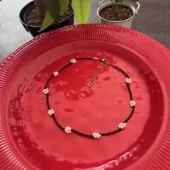 N12 お花のチョーカーネックレス❁ 白×黄色 ビーズネックレス