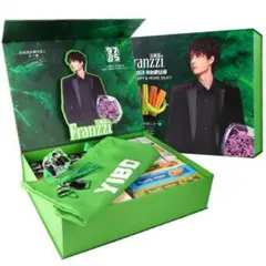 2025年最新】王一博 公式の人気アイテム - メルカリ