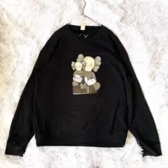 ユニクロ◇KAWS◇コラボ スウェット トレーナー 大きいサイズ XL ゆったりのサムネイル
