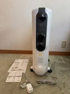 たのメル便プロ梱包 デロンギ オイルヒーター RHJ21F0812-WH - メルカリ