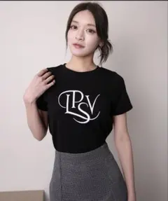 LIPSERVICE リップサービス カーブロゴＴシャツのサムネイル