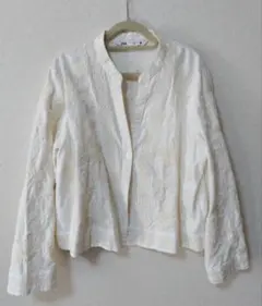 ZARA　刺繍入コットンジャケット