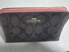 コーチの化粧ポーチ　値下げしました！