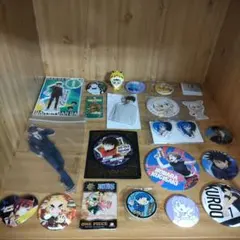 ノンジャンル　缶バッジ・キーホルダーetc.　100点セット⑬