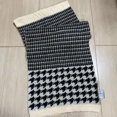アフタヌーンティー　マフラー　新品のサムネイル