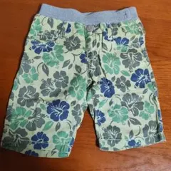 花柄ハーフパンツ