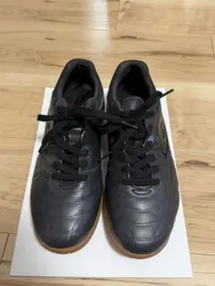 【UMBRO】フットサルシューズ ブラック 25cm
