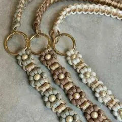 【カスタム可】　3way お花　ショルダーストラップ　スマホ　ハンド　ネック