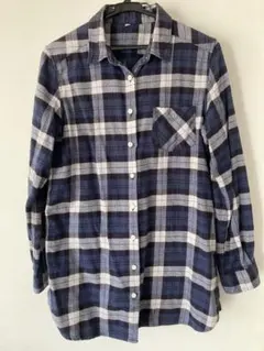 長袖シャツ　トレッキング　男女兼用　M〜L 無印良品美品♪♪