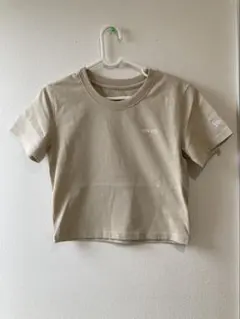 New Era クロップド丈 Tシャツ ベージュのサムネイル
