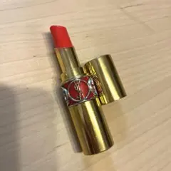 イヴ・サンローラン　リップ　赤