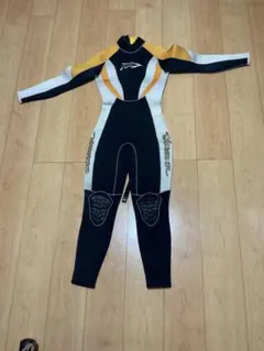 MOBBYS製5mmウエットスーツ×2着（手足ファスナー付） - メルカリ