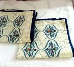 花柄刺繍座布団カバー 　クリーム色　2枚