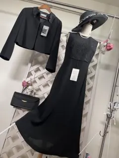 涼しい　⭐︎ワールド　新品　11号　⭐︎54000円タグ付き　　ワンピース