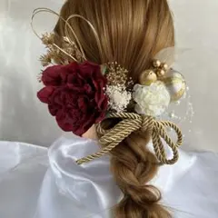 ドライフラワー　髪飾り　成人式　華やかなヘアピン 赤と白の花