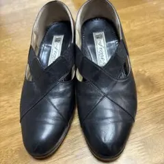 クロスストラップ パンプス 黒