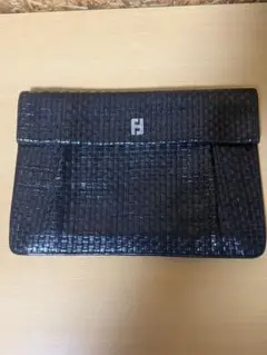 FENDIクラッチバッグ　黒　編み込み　29*21
