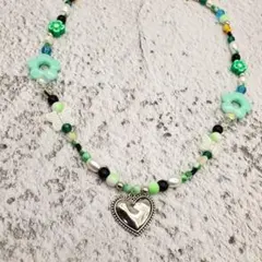 ビーズネックレス グリーン フラワー パステル シルバー ハート 韓国