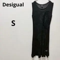 デシグアル　ノースリーブワンピース ブラック　ロゴ刺繍　総柄　花柄　きれいめのサムネイル