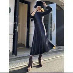 大人気商品　eimy istoir シャイニープリーツニットワンピース　ロング丈