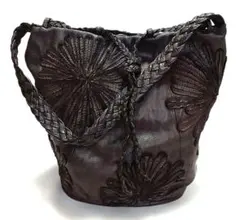 ROSE BUD リアルレザー花柄トートバッグ（濃ブラウン）