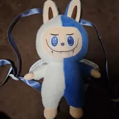 ラブブぬいぐるみリュック 青と白