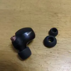 SONY WF-1000XM4 ブラック右耳