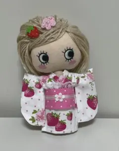 ハンドメイド イーマリーちゃんサイズ 着物セット 白地苺柄