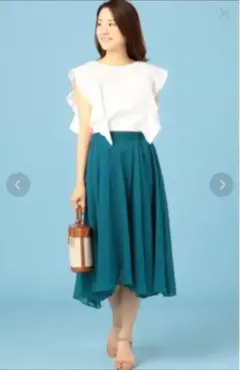 美品　ドゥアルシーヴ　ラッフル袖ブラウス　袖なしのサムネイル