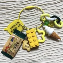 【最終値下げ】じゃらじゃらキーホルダー 320
