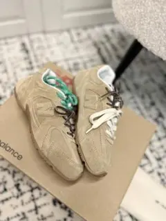 New Balance ベージュ スニーカー 24cm