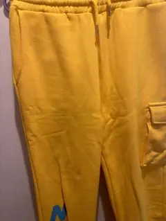 NERDY 黄色 パンツ イエロー スウェットパンツ Mサイズ