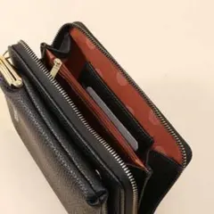 スマホポケット付きお財布ショルダー ポシェット　レザー　韓国　がま口