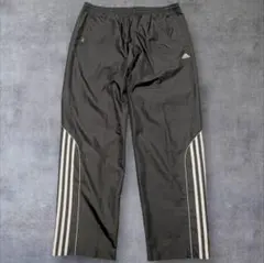 Item thumbnail for item 69f34bd2-59d6-495f-9ada-06d05a7e819d