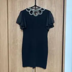 ブラックパール装飾タイトドレス