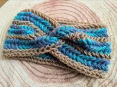 Item thumbnail for item a2d9d40b-ad57-492d-9f4d-51550e7e6bb5